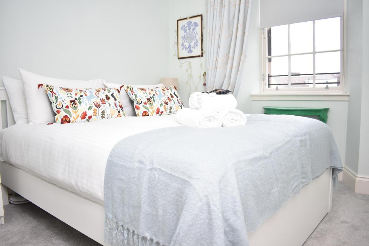 Bernard St - Bright And Spacious 1 Bed Apartment At The Shore! Edinburgh Exterior photo